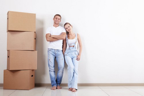 Storage space solution in Arnosgrove for organized belongings